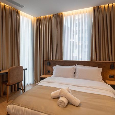 Hotel Boutique Jera ティラナ エクステリア 写真