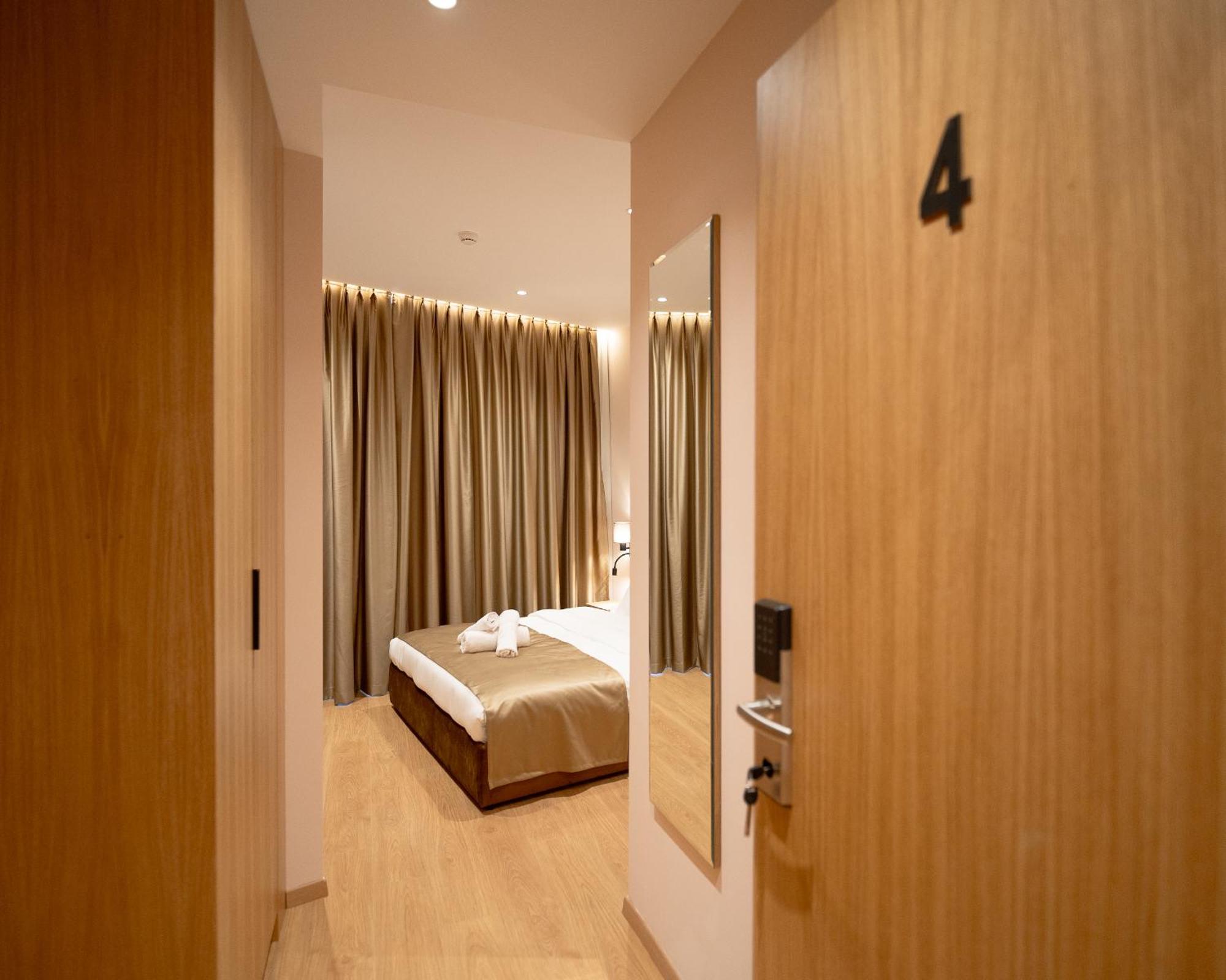 Hotel Boutique Jera ティラナ エクステリア 写真