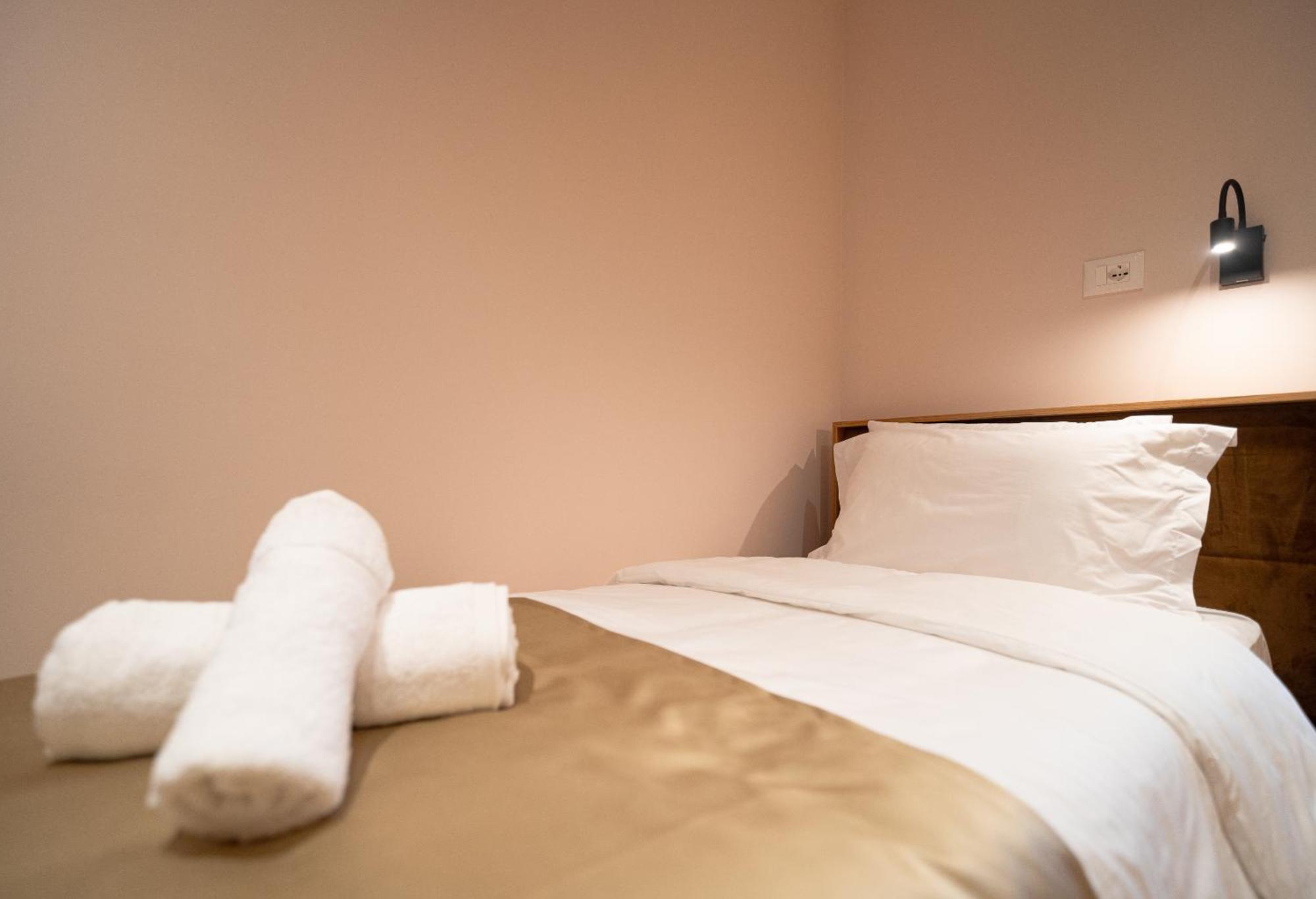 Hotel Boutique Jera ティラナ エクステリア 写真