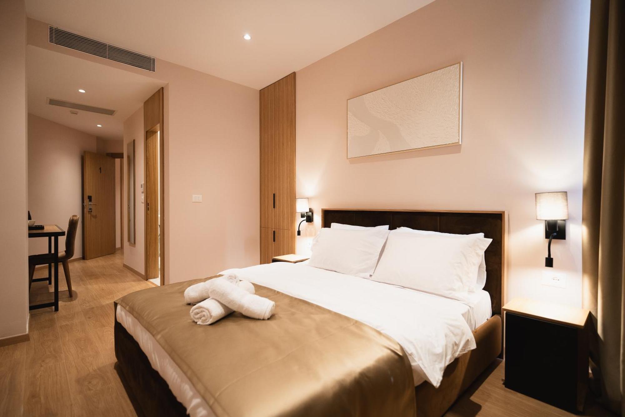 Hotel Boutique Jera ティラナ エクステリア 写真